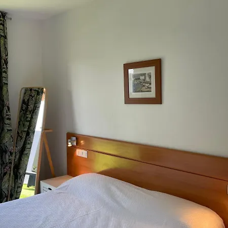 Renovado Cerca De La Playa