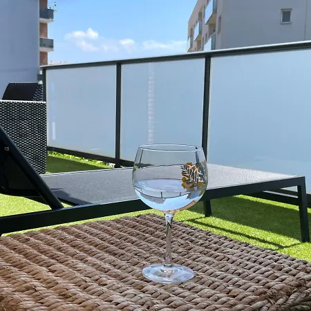 Renovado Cerca De La Playa * 滨海略雷特