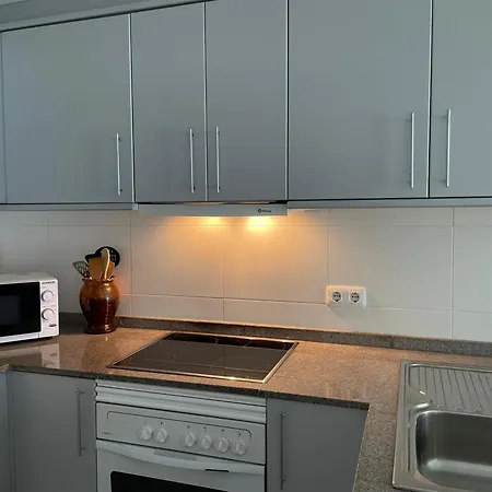 Renovado Cerca De La Playa