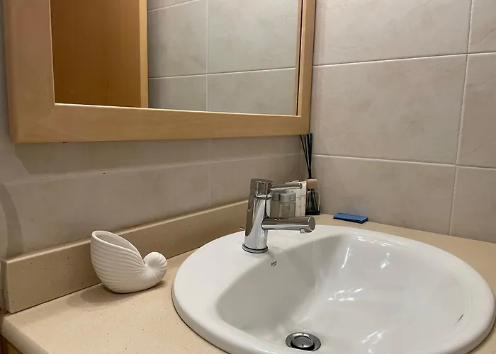 Renovado Cerca De La Playa Apartament